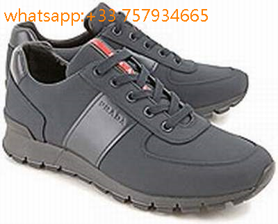 prix chaussure prada