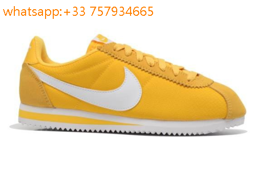chaussure nike jaune femme